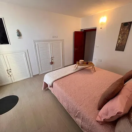 Panoramica Con Giardino Ossi