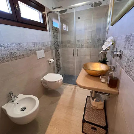 Panoramica Con Giardino Ossi