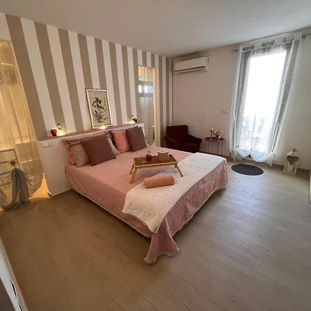 Panoramica Con Giardino شقة Ossi