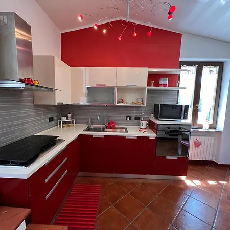 Panoramica Con Giardino