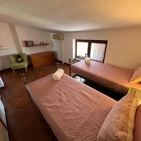 Panoramica Con Giardino Ossi